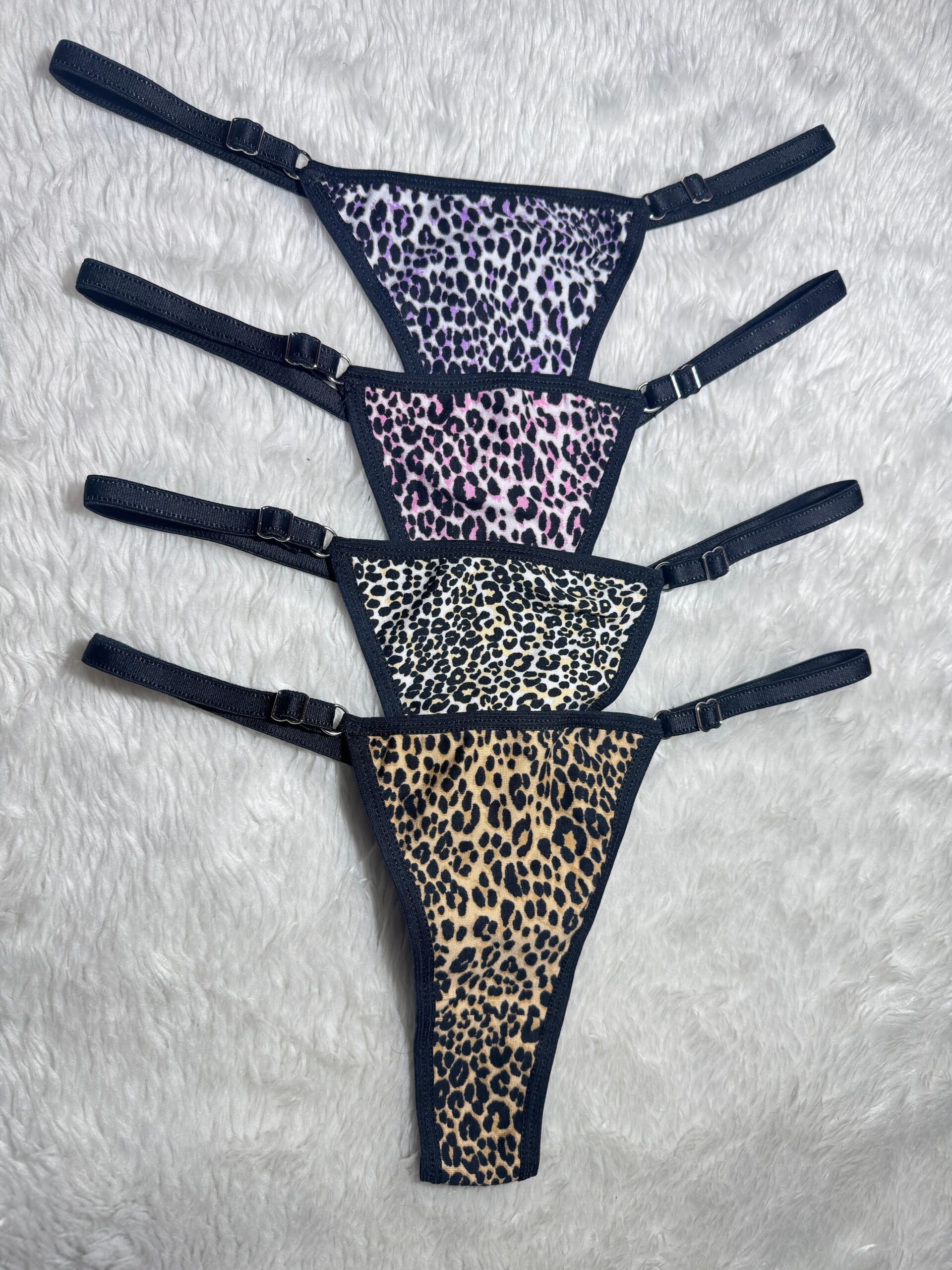 ART 23. LESS REGULABLE ANIMAL PRINT
