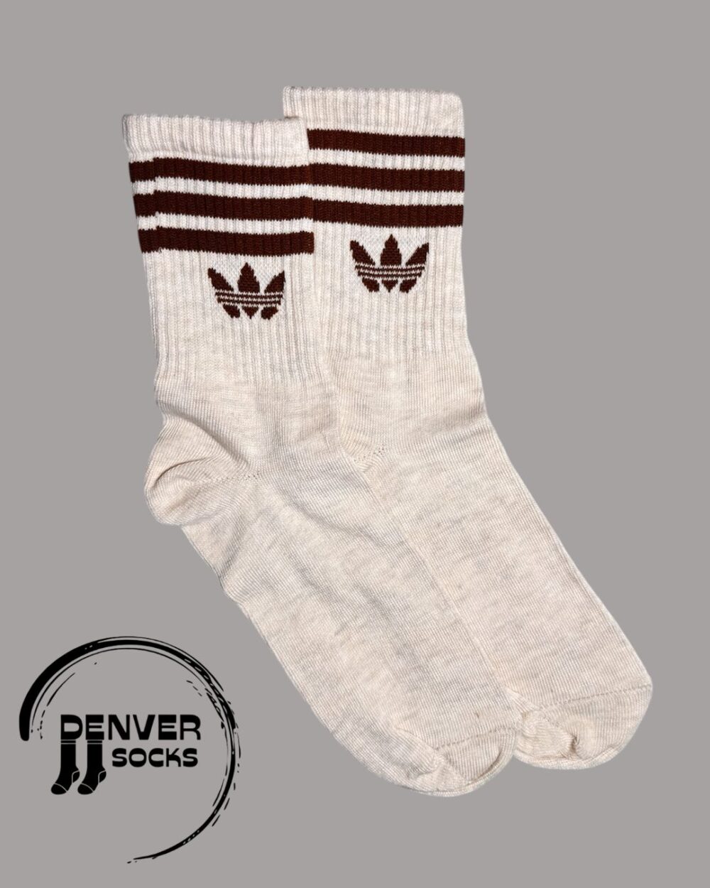 NEW ADIDAS HOJA MARRON - BEIGE