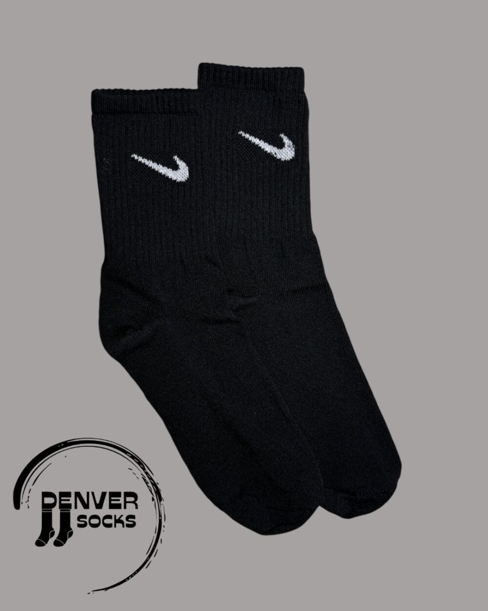 NEW NIKE - NEGRA