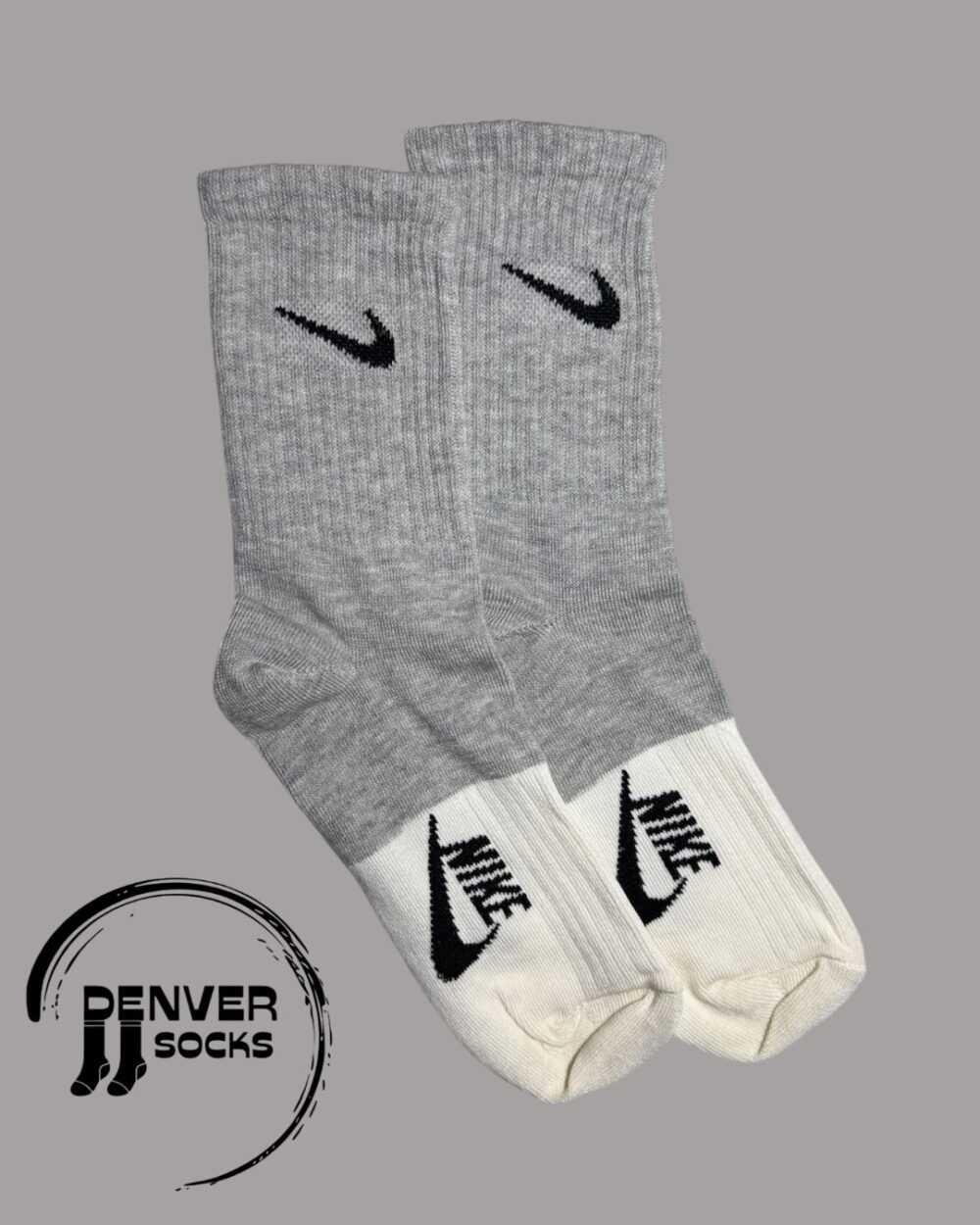 NEW NIKE PLANTA BEIGE - GRIS