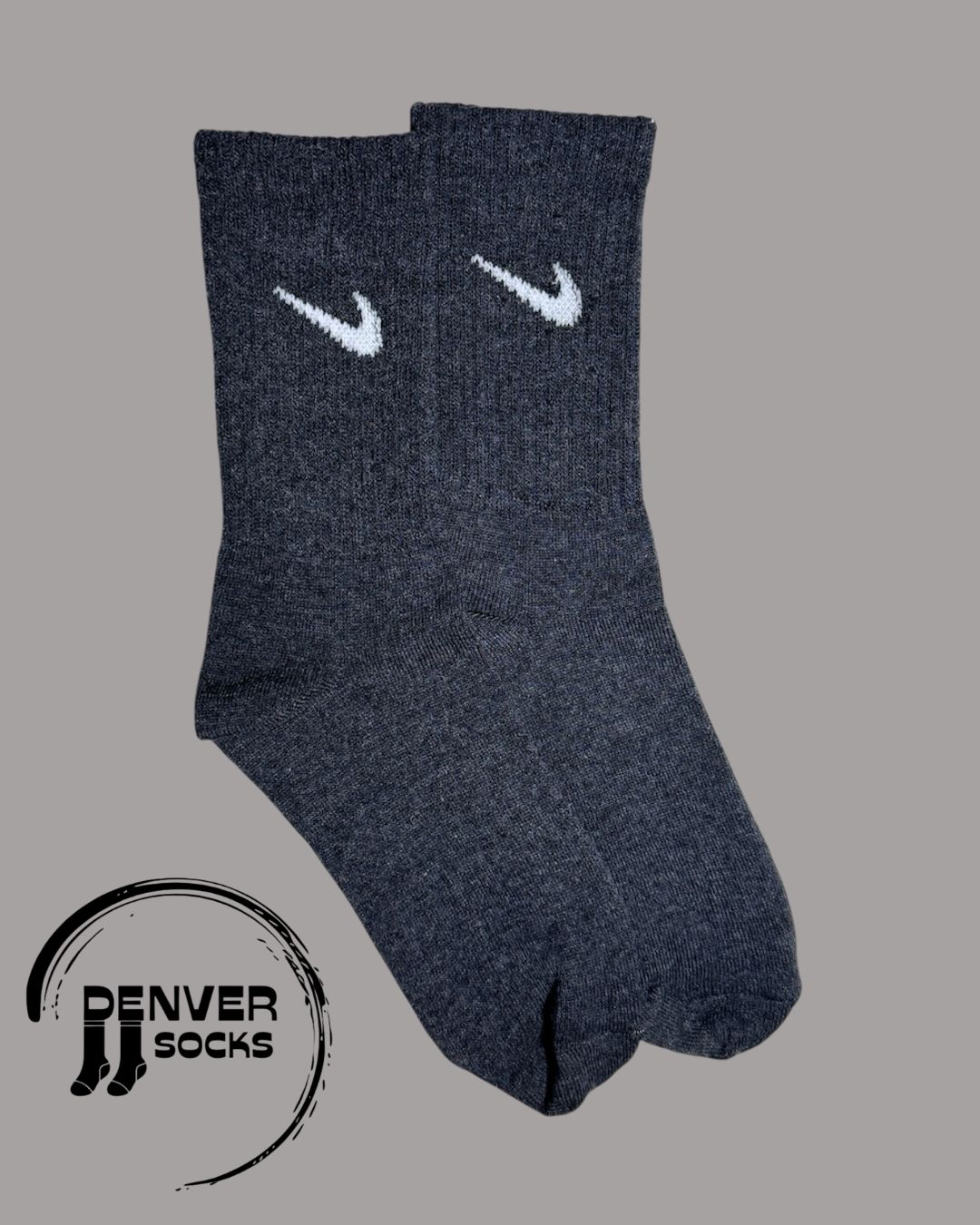 NEW NIKE - GRIS TOPO