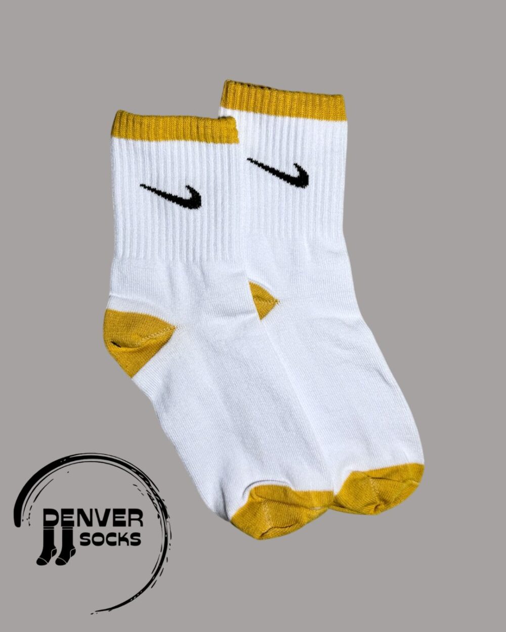 NIKE PUÑO AMARILLO - BLANCA