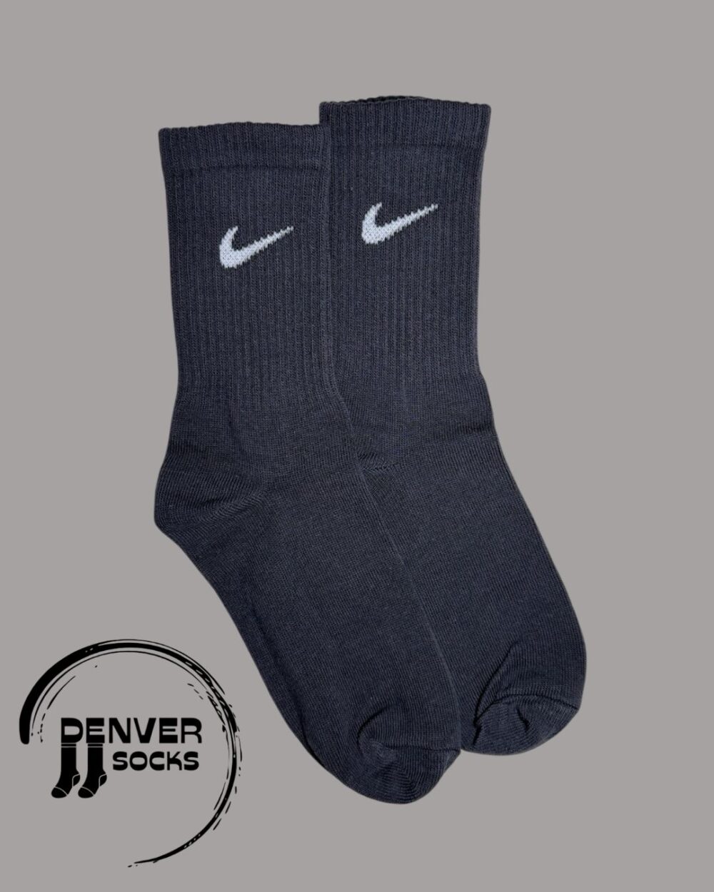 NEW NIKE - GRIS OSCURO