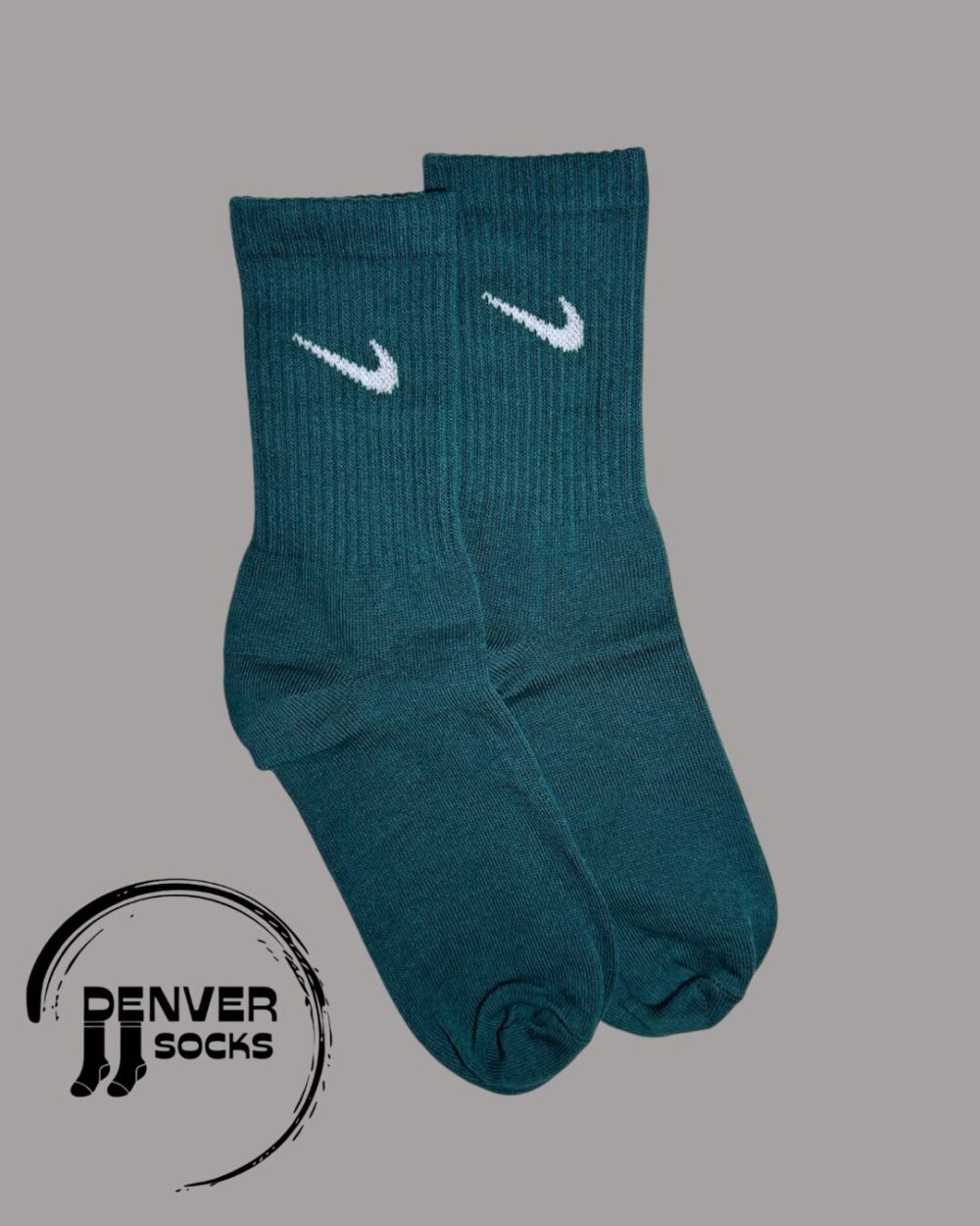 NEW NIKE - VERDE OSCURO