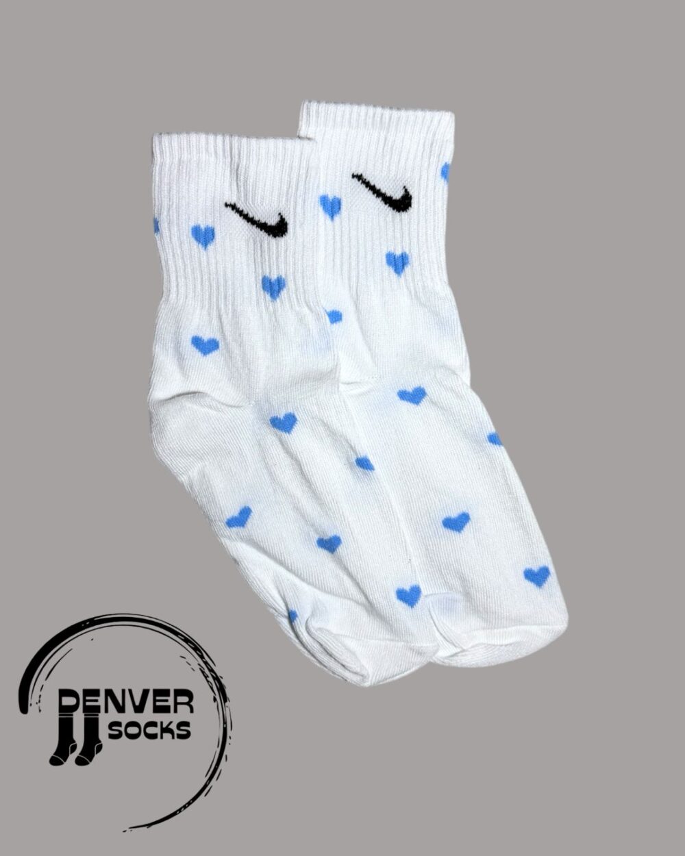 NIKE 2 CORAZONCITOS CELESTE - BLANCA