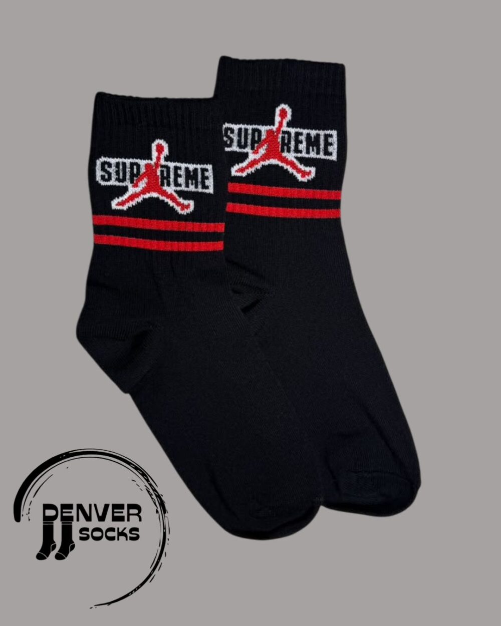 SUPREME JORDAN LINEAS ROJAS - NEGRA