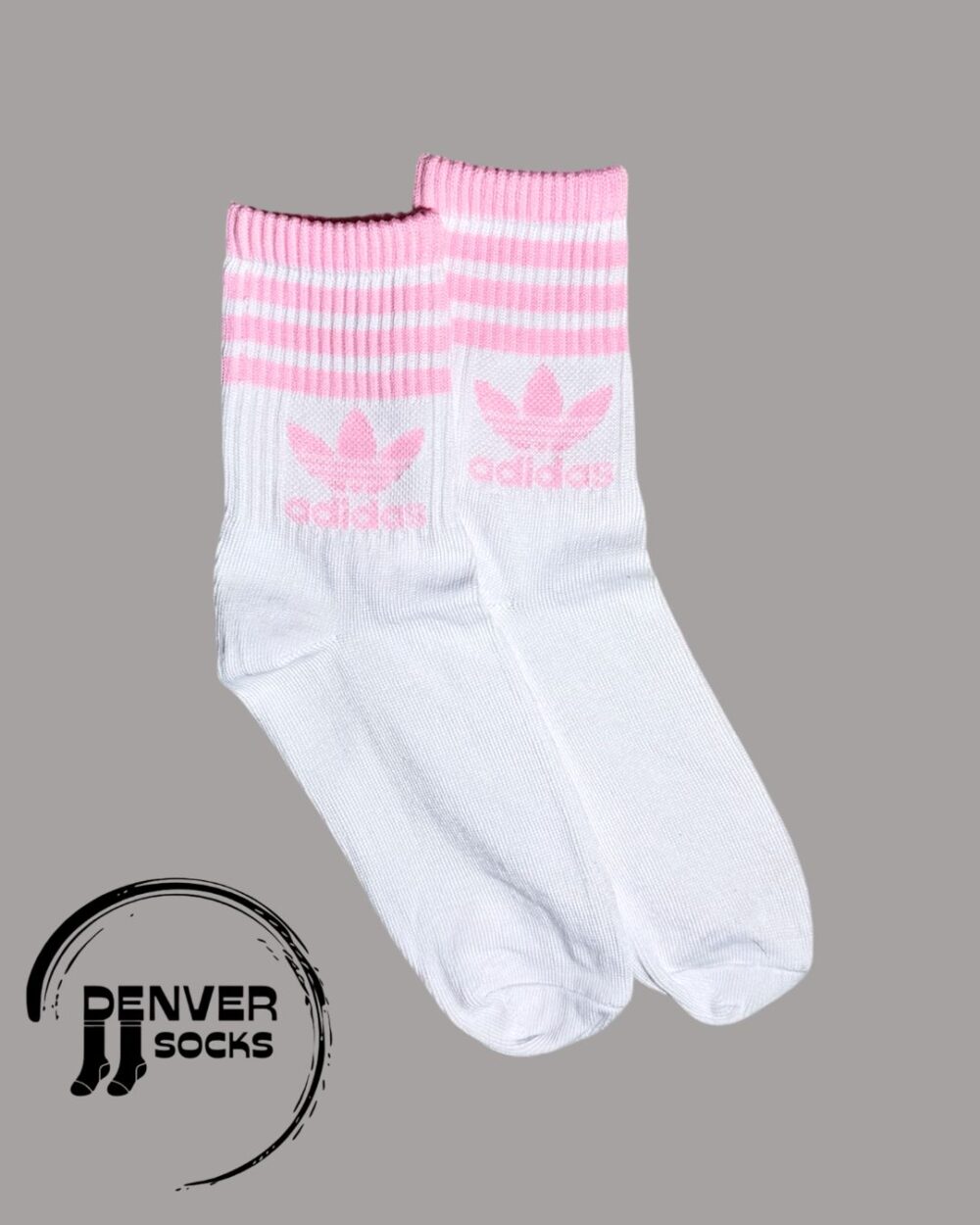 NEW ADIDAS HOJA Y LETRA ROSA - BLANCA